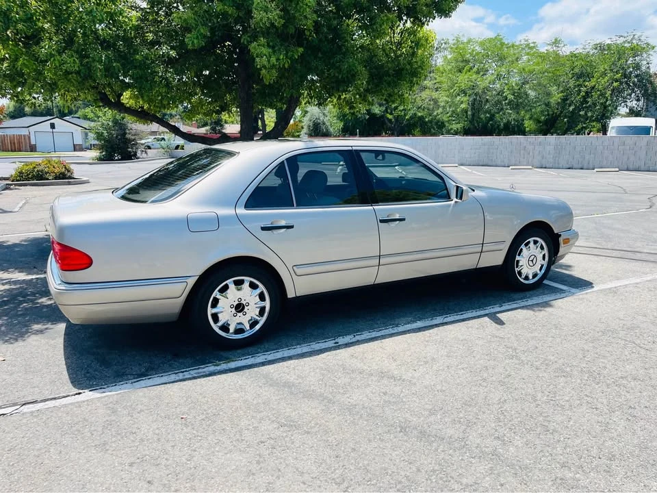 1998 Mercedes-Benz W210 E-Class - Image 2 of 8
