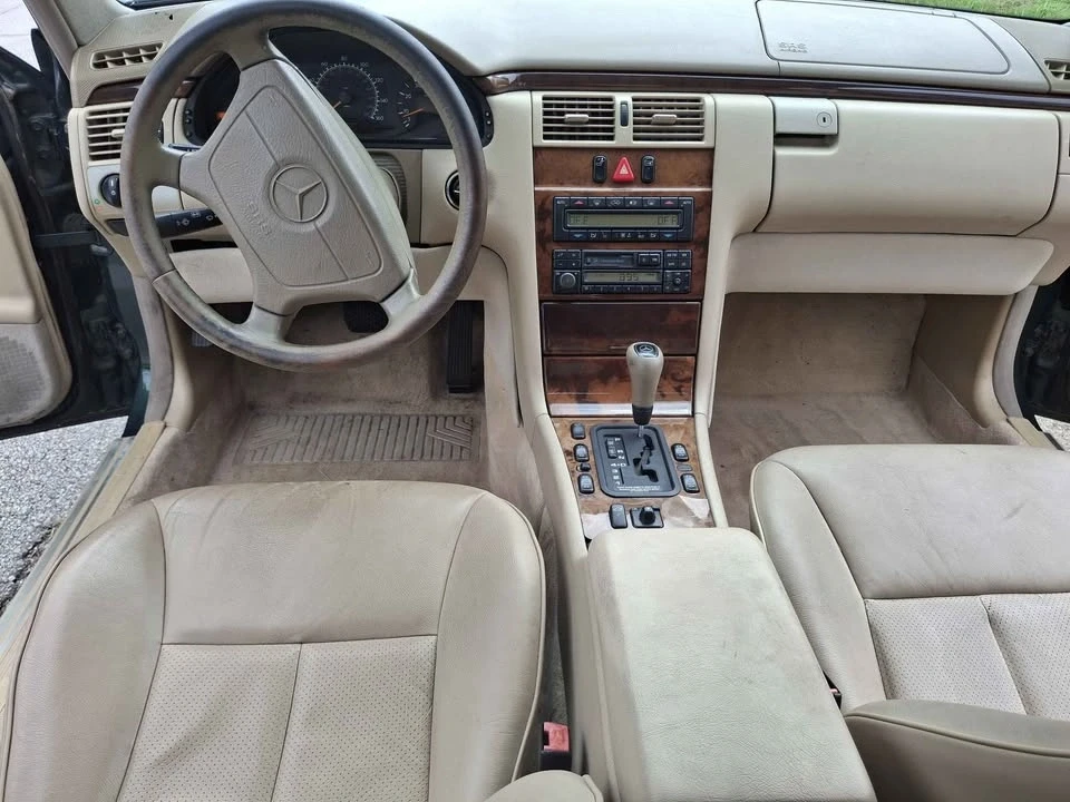 1998 Mercedes-Benz W210 E-Class - Image 3 of 3