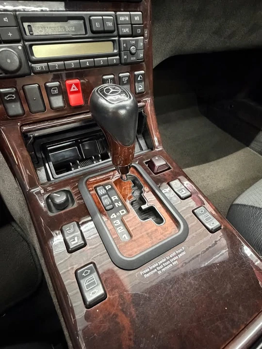 1998 Mercedes-Benz R129 SL-Class - Image 13 of 18