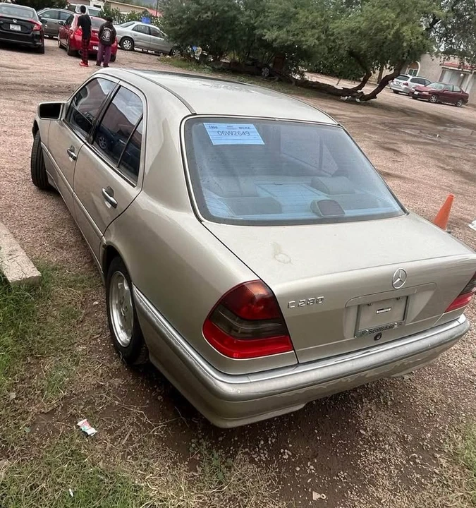 1998 Mercedes-Benz W202 C-Class - Image 4 of 4
