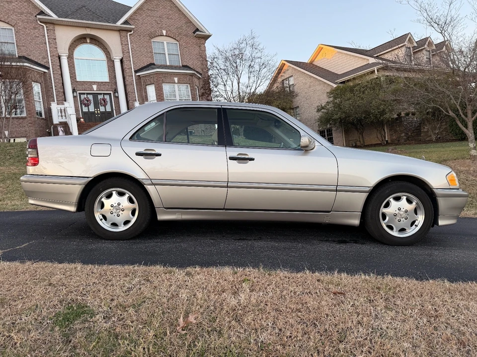 1998 Mercedes-Benz W202 C-Class - Image 9 of 21
