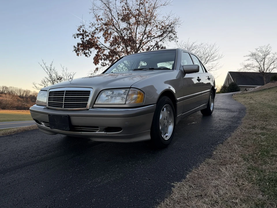 1998 Mercedes-Benz W202 C-Class - Image 2 of 31