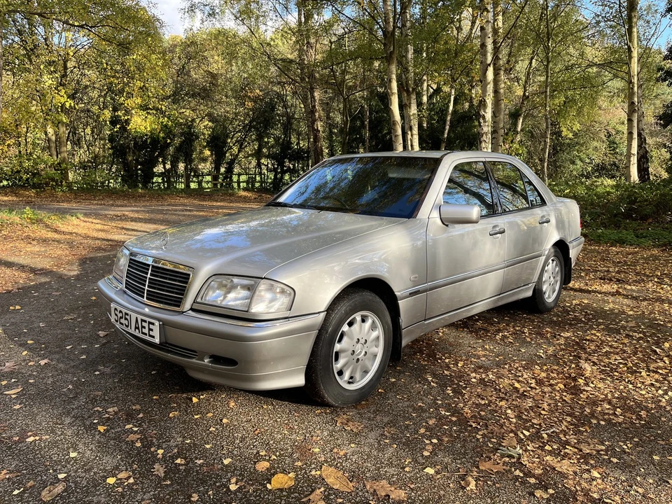 1998 Mercedes-Benz W202 C-Class - Image 10 of 30