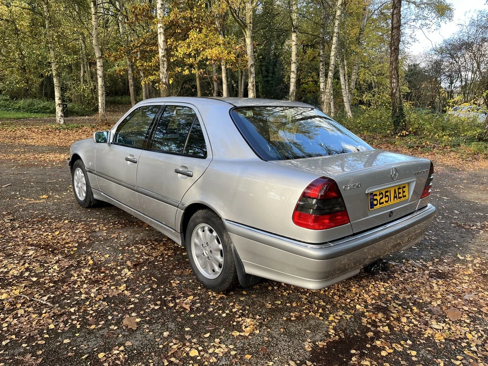 1998 Mercedes-Benz W202 C-Class - Image 8 of 30