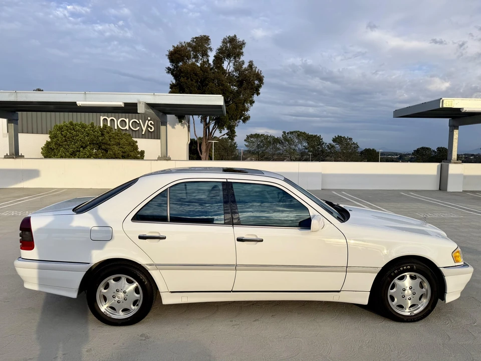 1998 Mercedes-Benz W202 C-Class - Image 18 of 31