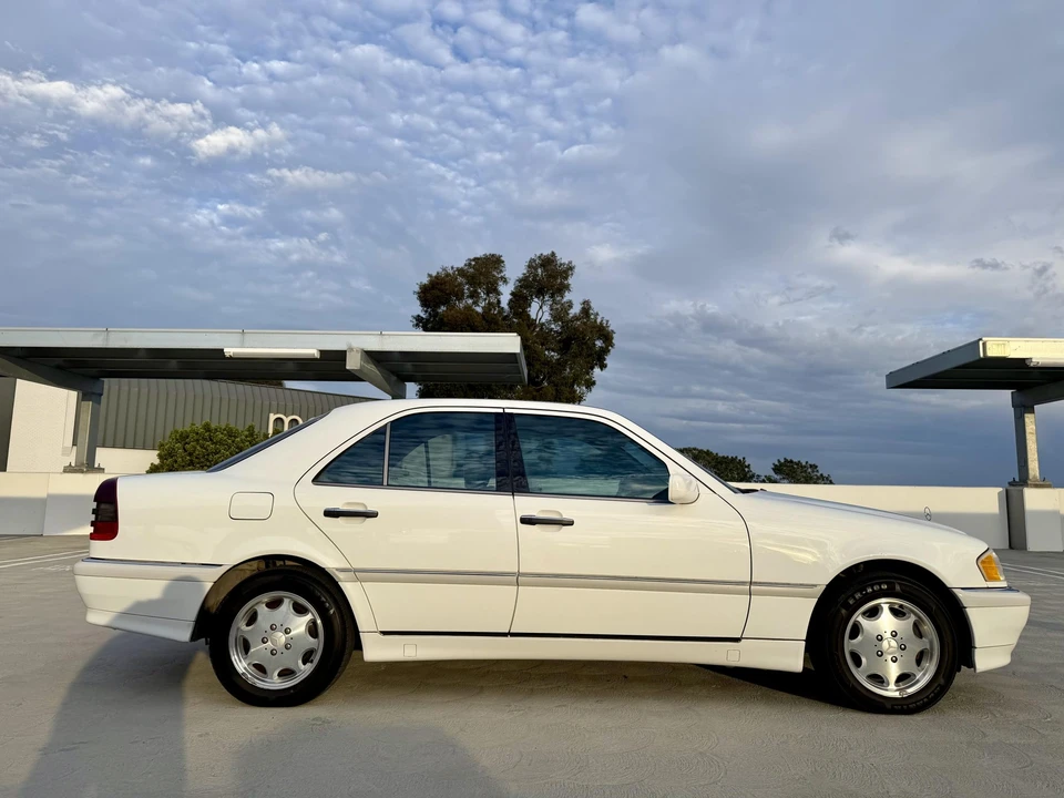 1998 Mercedes-Benz W202 C-Class - Image 19 of 31