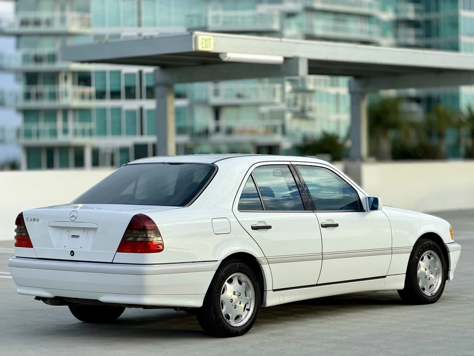 1998 Mercedes-Benz W202 C-Class - Image 15 of 31