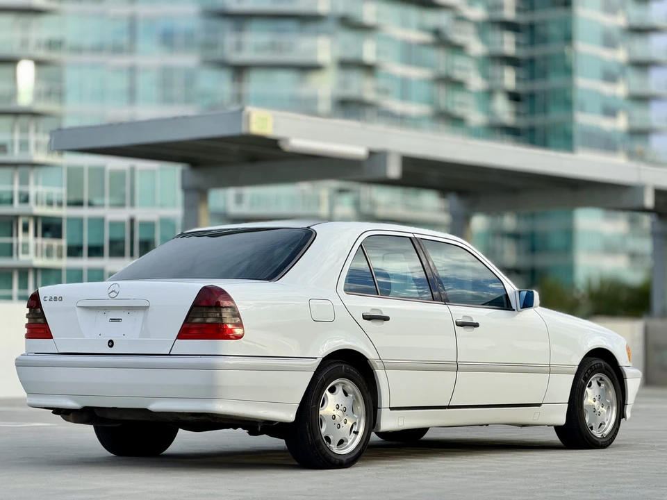 1998 Mercedes-Benz W202 C-Class - Image 16 of 31