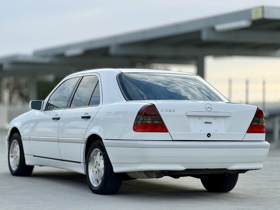 1998 Mercedes-Benz W202 C-Class - Image 10 of 31
