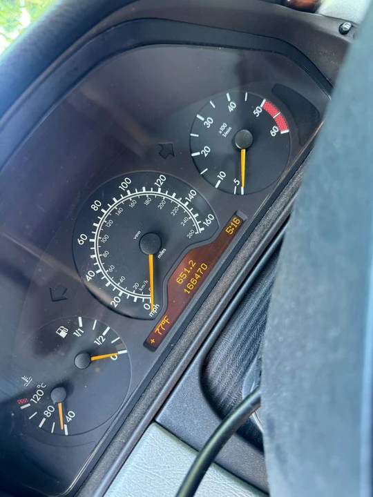 1998 Mercedes-Benz W210 E-Class - Image 10 of 11