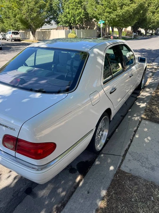 1998 Mercedes-Benz W210 E-Class - Image 4 of 11