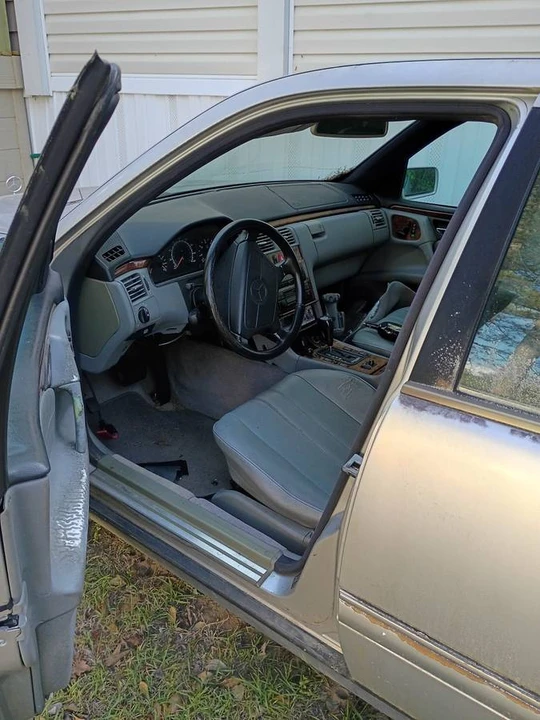 1998 Mercedes-Benz W210 E-Class - Image 4 of 10