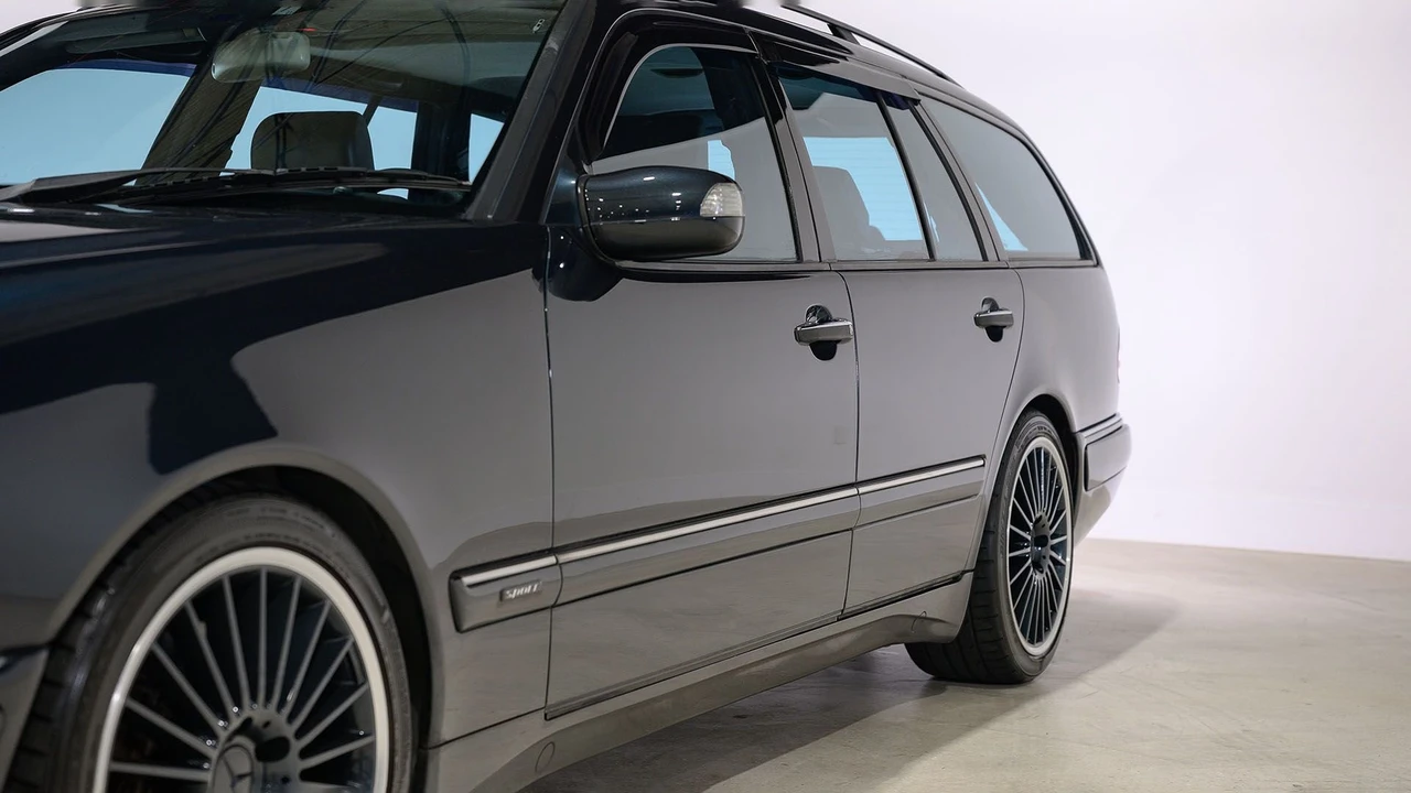 1998 Mercedes-Benz W210 E 36 & E 50 & E 55 & E 60 AMG - Image 22 of 31