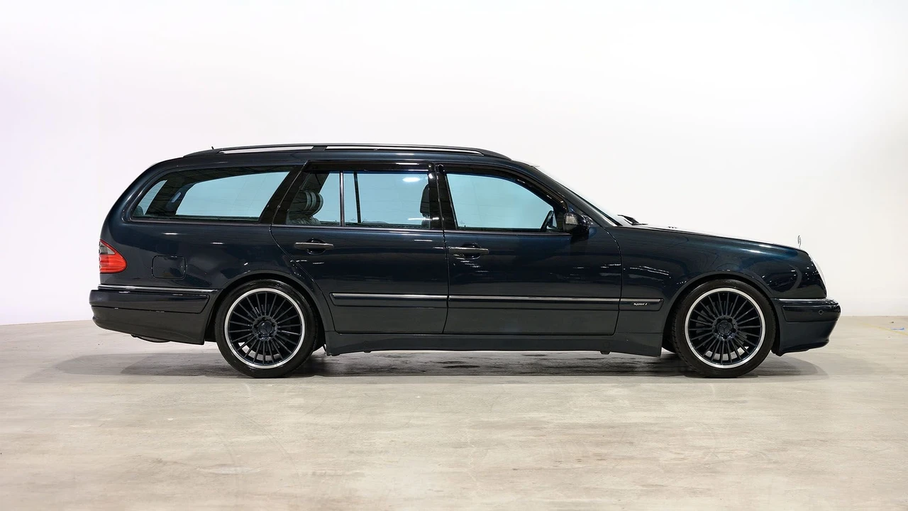 1998 Mercedes-Benz W210 E 36 & E 50 & E 55 & E 60 AMG - Image 2 of 31