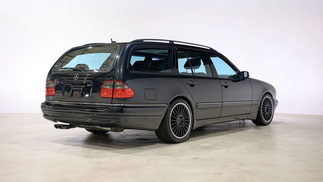 1998 Mercedes-Benz W210 E 36 & E 50 & E 55 & E 60 AMG - Image 4 of 31