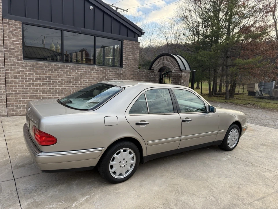 1998 Mercedes-Benz W210 E-Class - Image 4 of 10
