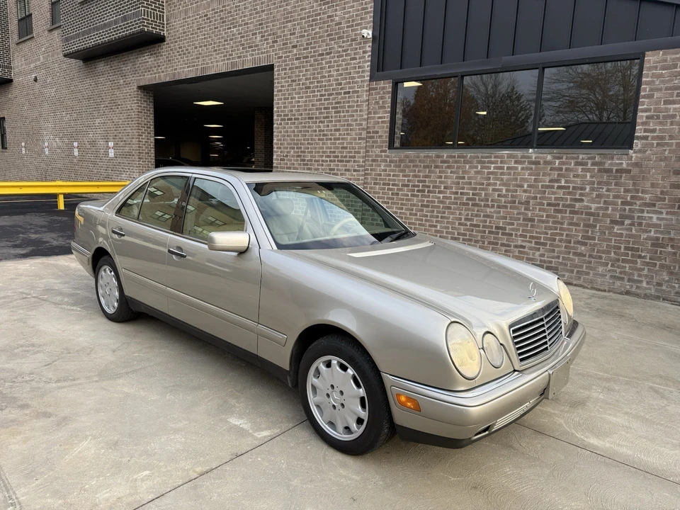 1998 Mercedes-Benz W210 E-Class - Image 3 of 10