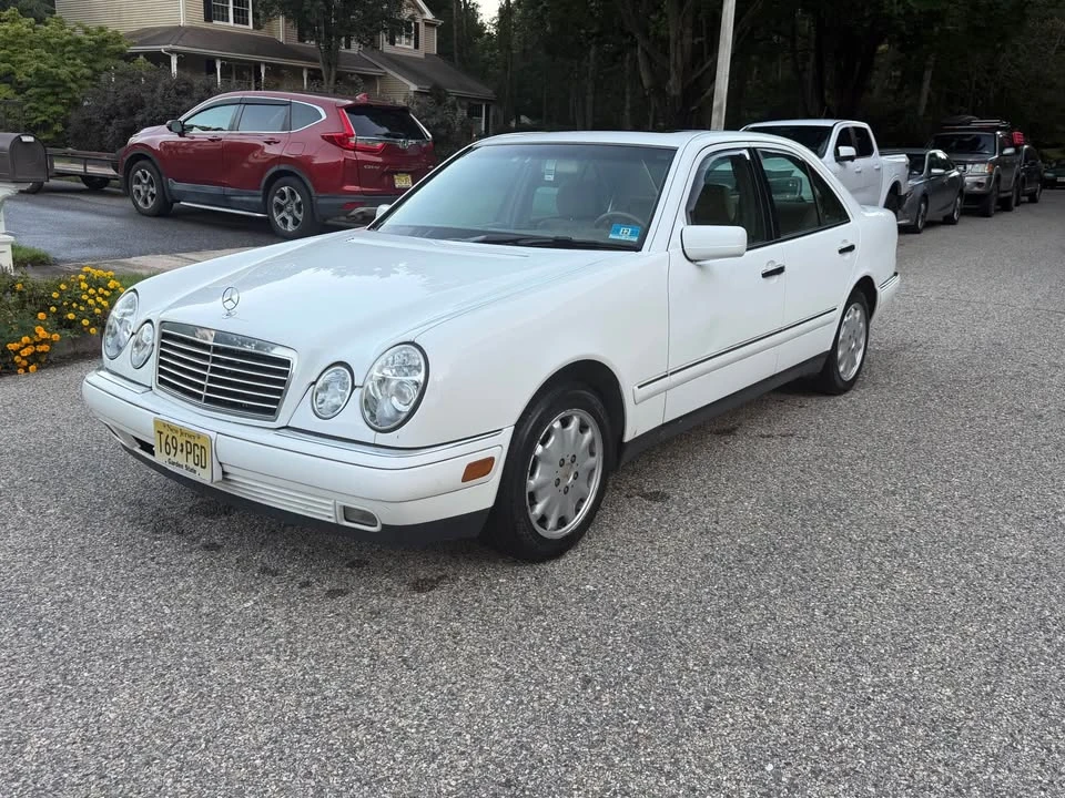1998 Mercedes-Benz W210 E-Class - Image 2 of 11