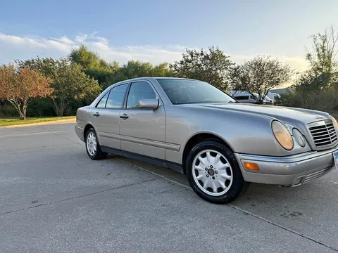 1998 Mercedes-Benz E-Class E 320 Sedan 4D