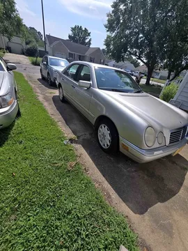 1998 Mercedes-Benz E-Class E 350 Sedan 4D