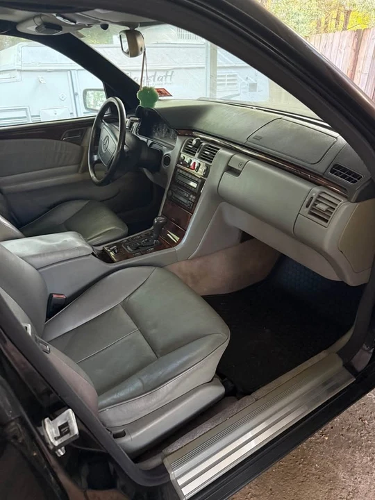 1998 Mercedes-Benz W210 E-Class - Image 4 of 4