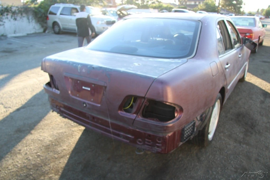 1998 Mercedes-Benz W210 E-Class - Image 4 of 21