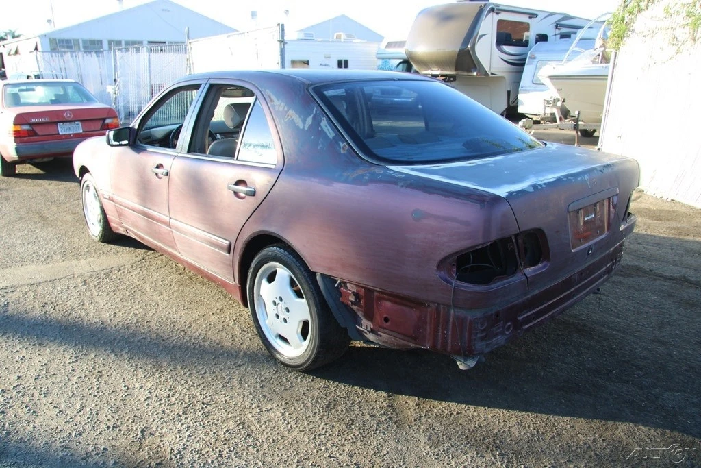 1998 Mercedes-Benz W210 E-Class - Image 6 of 21