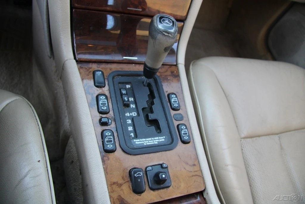 1998 Mercedes-Benz W210 E-Class - Image 18 of 21