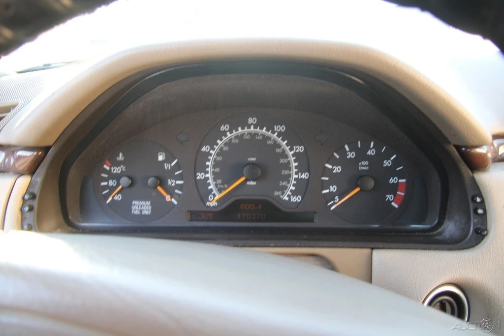 1998 Mercedes-Benz W210 E-Class - Image 15 of 21