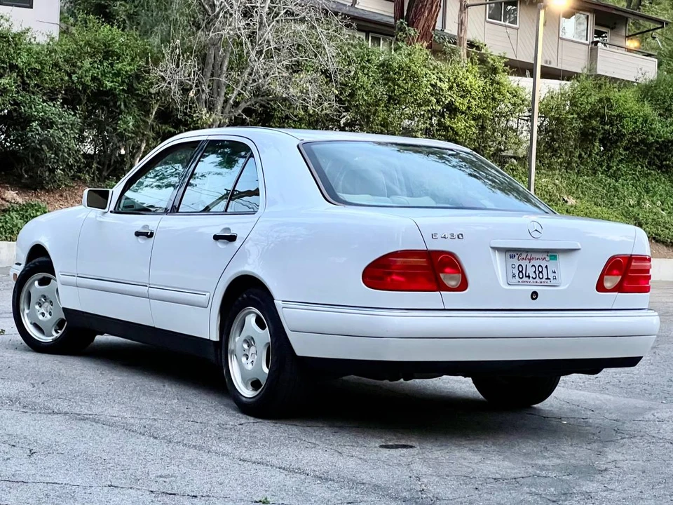 1998 Mercedes-Benz W210 E-Class - Image 6 of 24