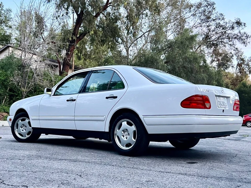 1998 Mercedes-Benz W210 E-Class - Image 5 of 24