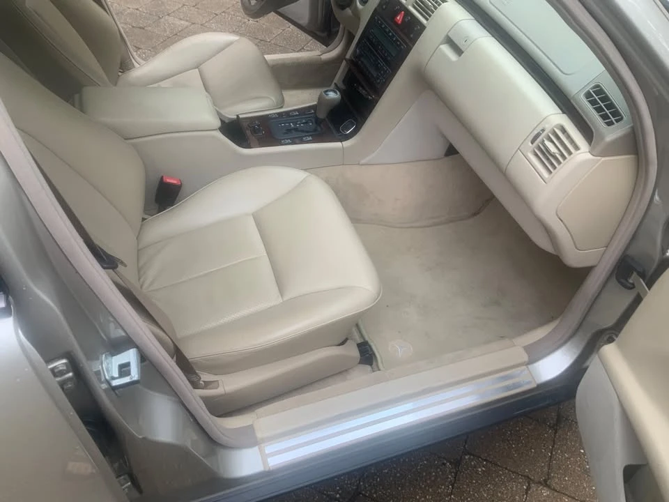 1998 Mercedes-Benz W210 E-Class - Image 2 of 10