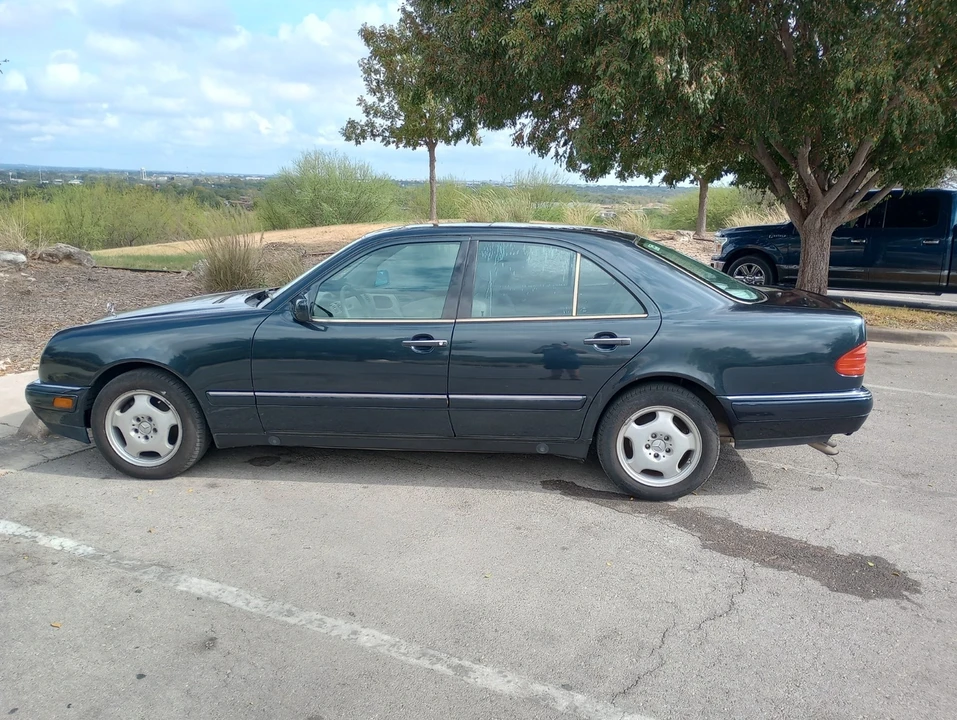 1998 Mercedes-Benz W210 E-Class - Image 4 of 20