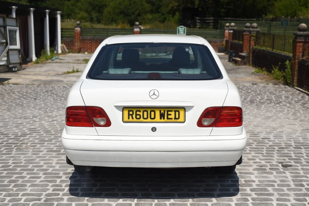 1998 Mercedes-Benz W210 E-Class - Image 4 of 30