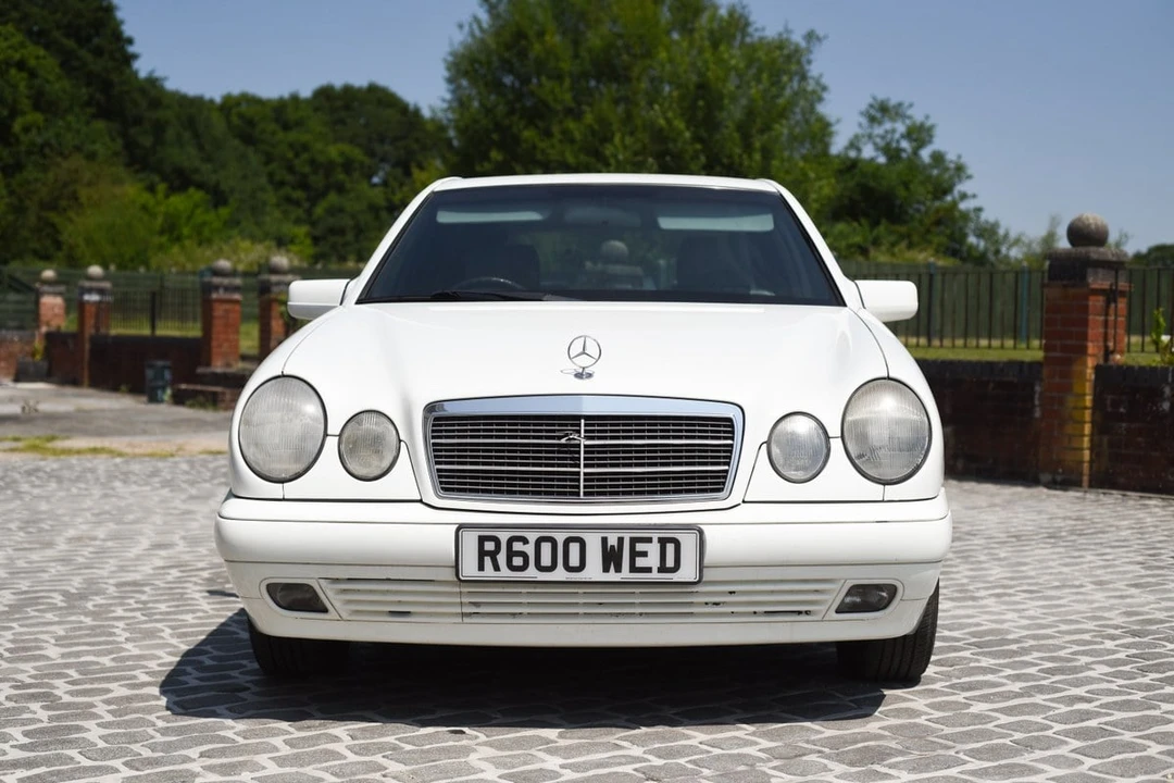 1998 Mercedes-Benz W210 E-Class - Image 13 of 30
