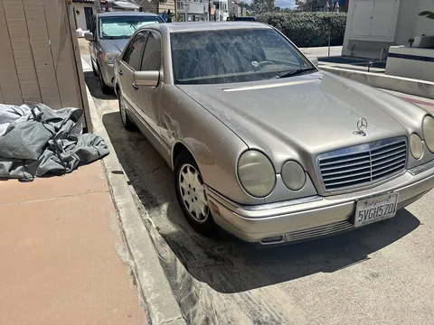 1998 Mercedes-Benz E300 Diesel