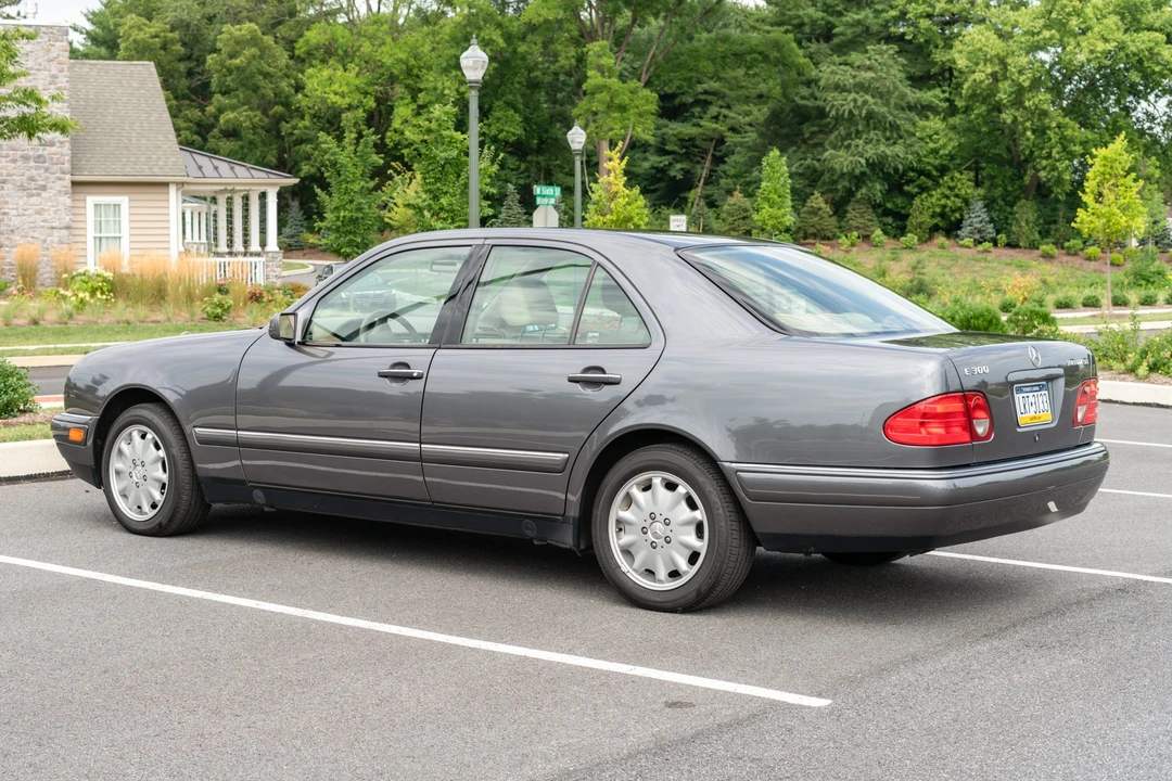 1998 Mercedes-Benz W210 E-Class - Image 7 of 31