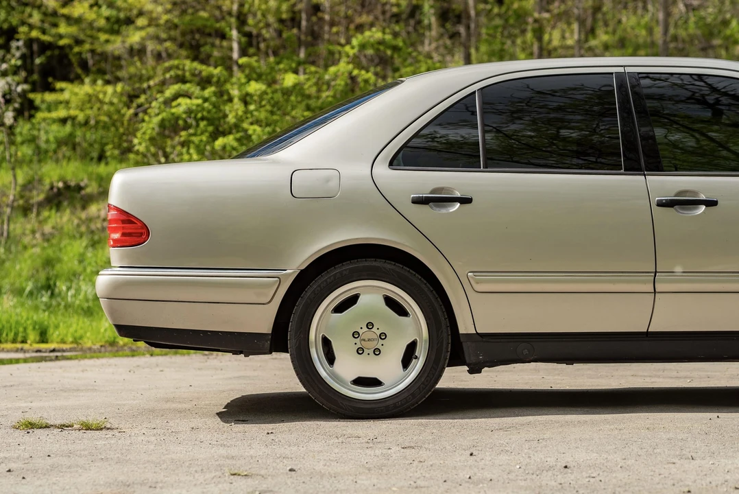1998 Mercedes-Benz W210 E-Class - Image 29 of 31