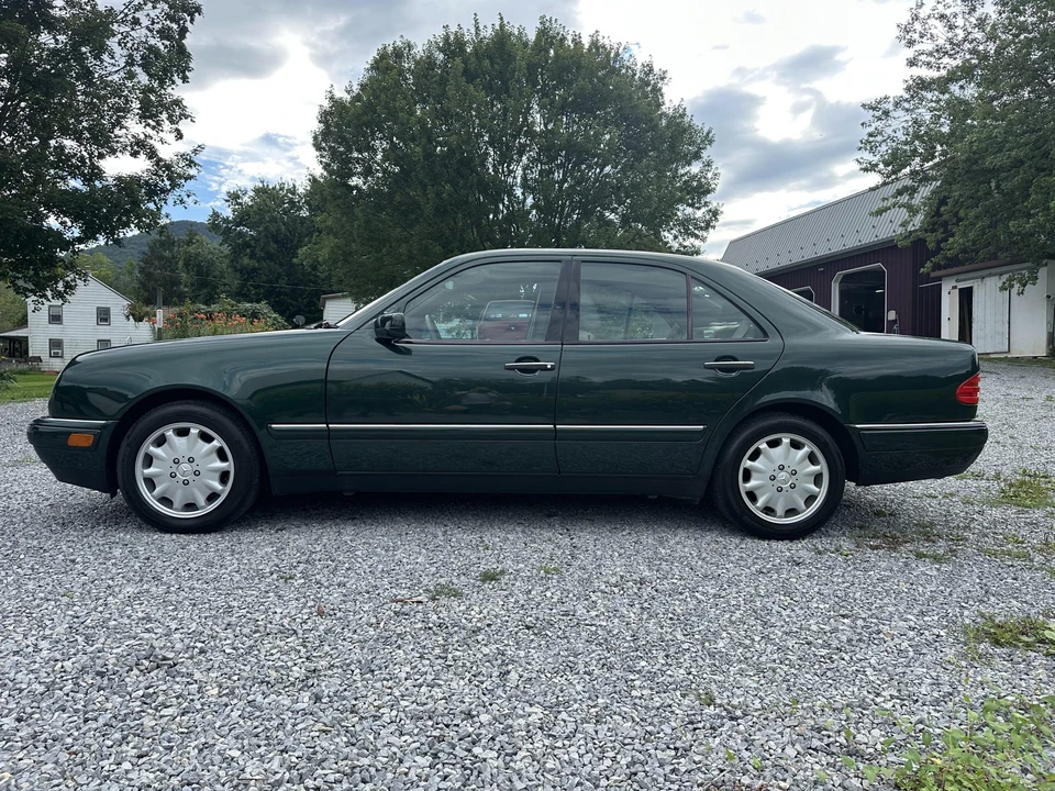 1998 Mercedes-Benz W210 E-Class - Image 4 of 31