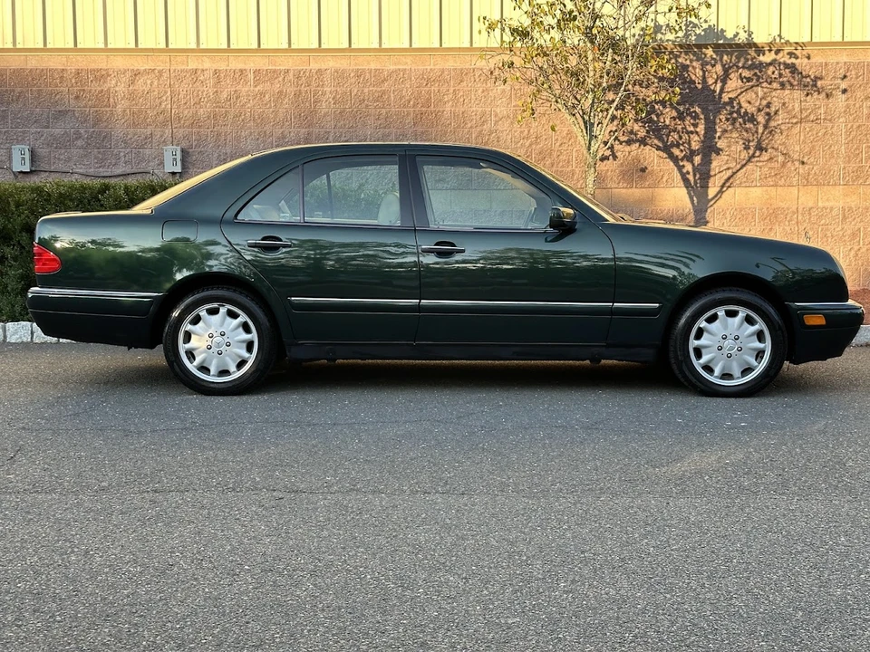 1998 Mercedes-Benz W210 E-Class - Image 11 of 31