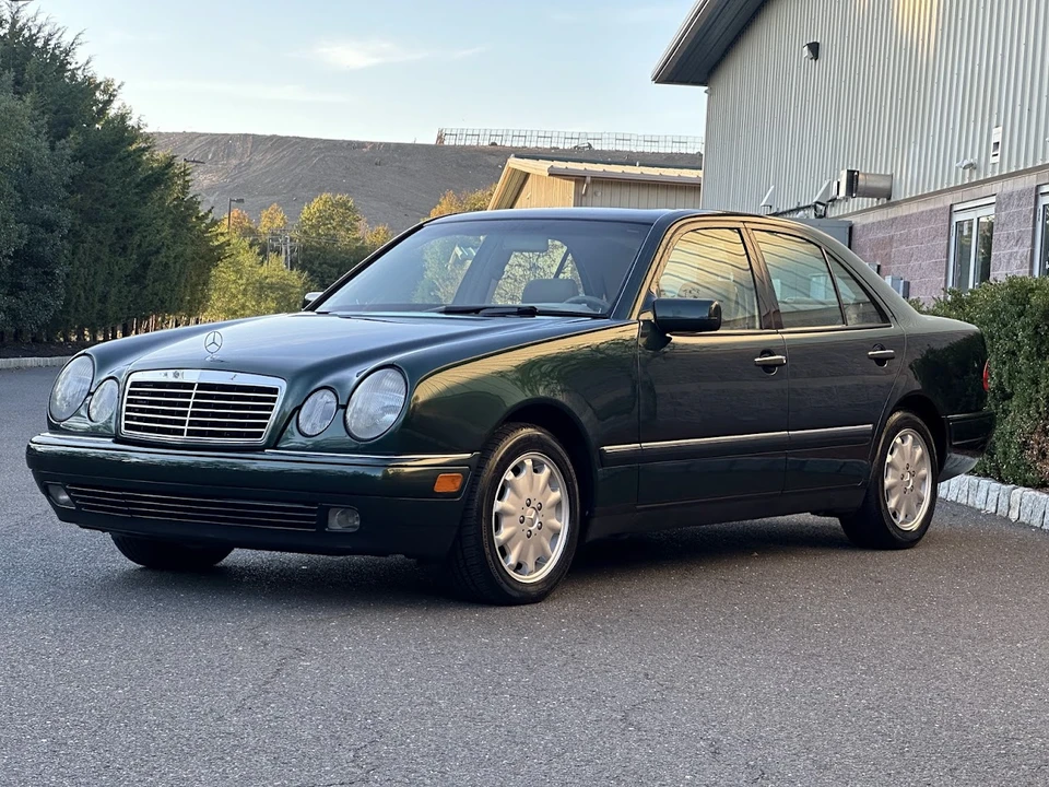 1998 Mercedes-Benz W210 E-Class - Image 4 of 31