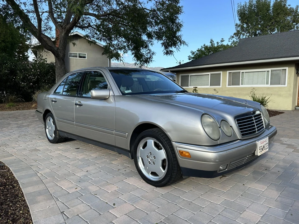 1998 Mercedes-Benz W210 E-Class - Image 4 of 31