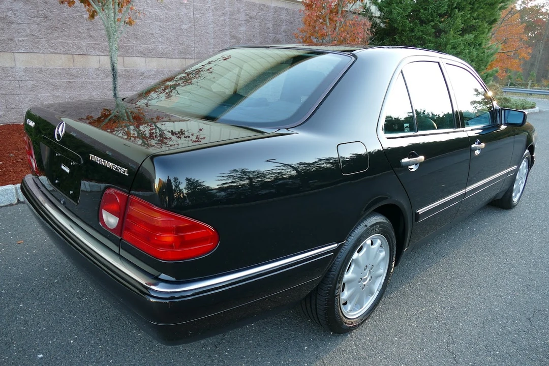 1998 Mercedes-Benz W210 E-Class - Image 9 of 31