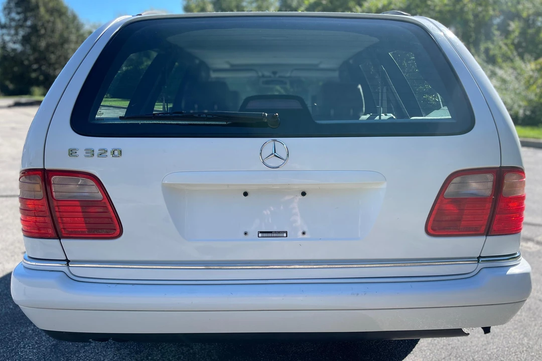 1998 Mercedes-Benz W210 E-Class - Image 5 of 31