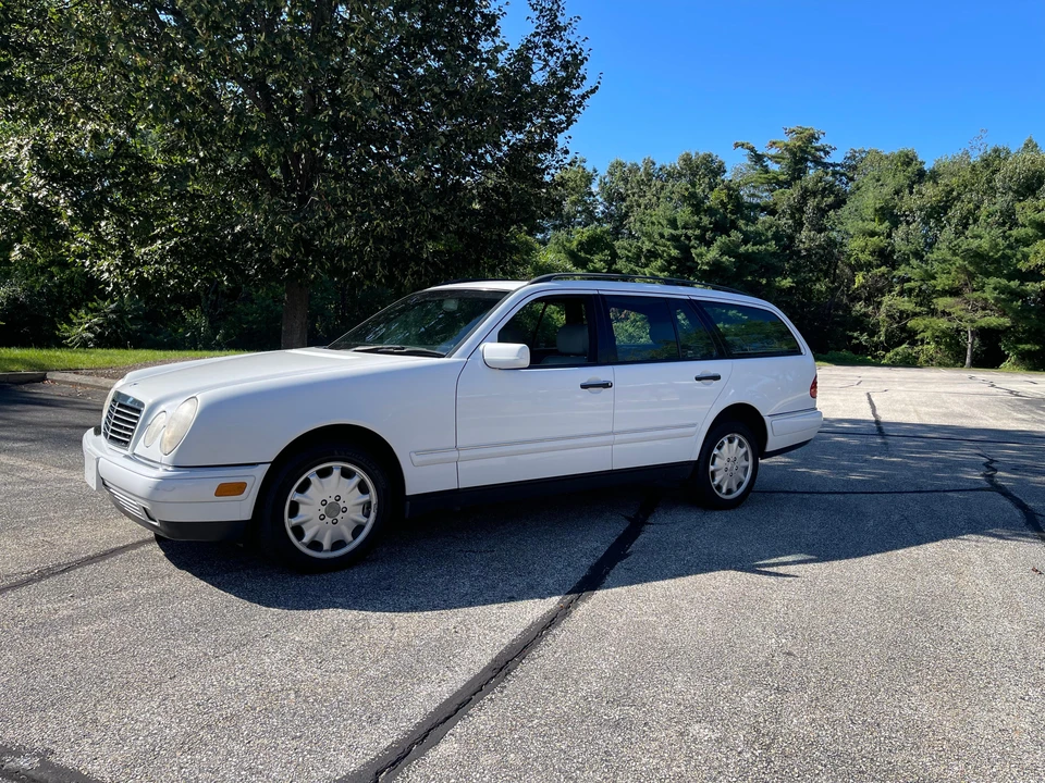 1998 Mercedes-Benz W210 E-Class - Image 10 of 31