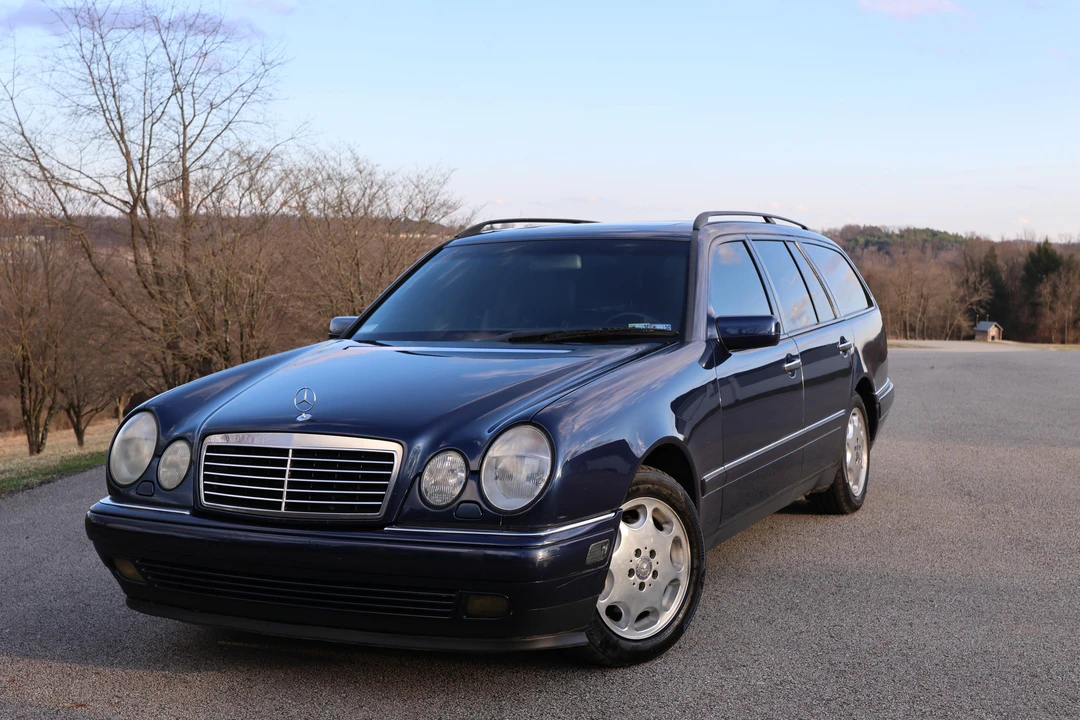 1998 Mercedes-Benz W210 E-Class - Image 8 of 31