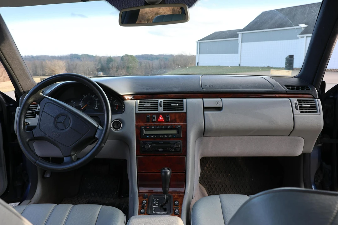 1998 Mercedes-Benz W210 E-Class - Image 28 of 31