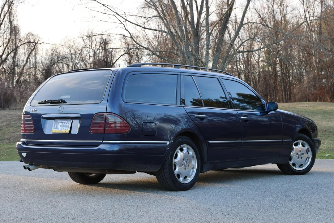 1998 Mercedes-Benz W210 E-Class - Image 4 of 31