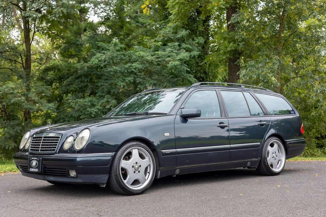 1998 Mercedes-Benz W210 E-Class - Image 2 of 31