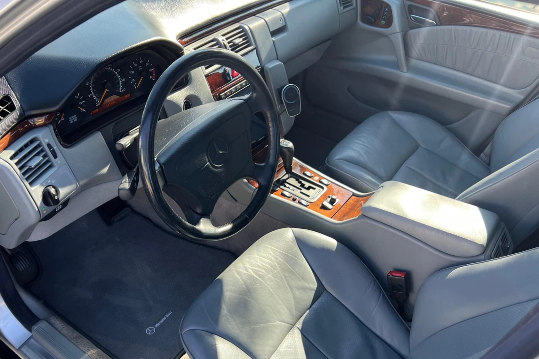 1998 Mercedes-Benz W210 E-Class - Image 22 of 31